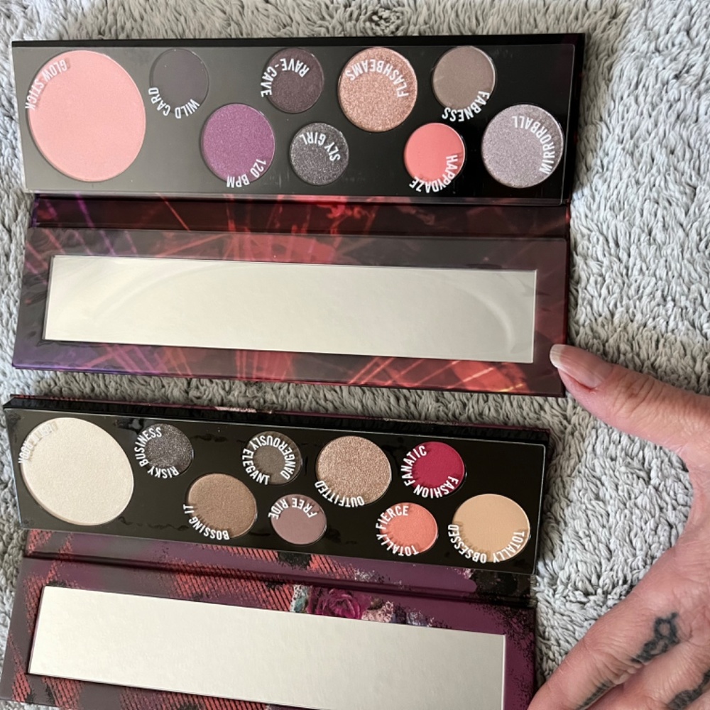MAC palettes - Picture 2 of 2